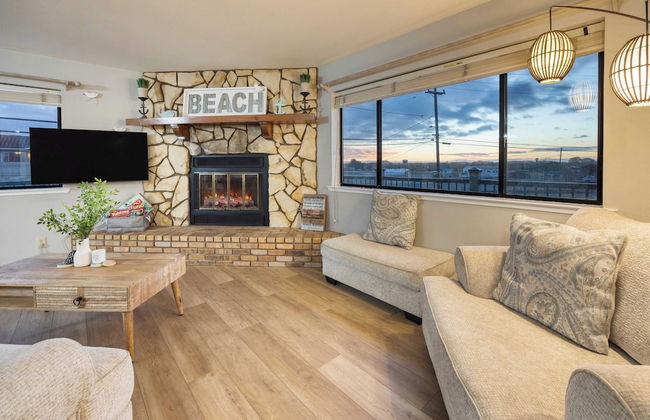 Mendel Manor by Avantstay Walk to Beach! Large Deck + Patio - Foto 21
