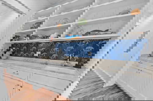 Foto 17 - Watercolor 75 by Avantstay Luxury Private Pool + Bonfires