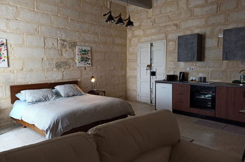 Photo 7 - Beautiful Studio Apartment in Qormi, Malta