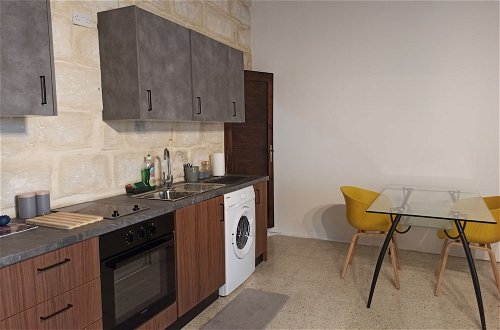 Photo 12 - Beautiful Studio Apartment in Qormi, Malta