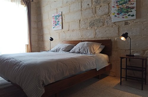 Photo 10 - Beautiful Studio Apartment in Qormi, Malta