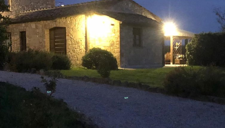 Photo 1 - Country House Girasole Crete Senesi Vakantie Huis