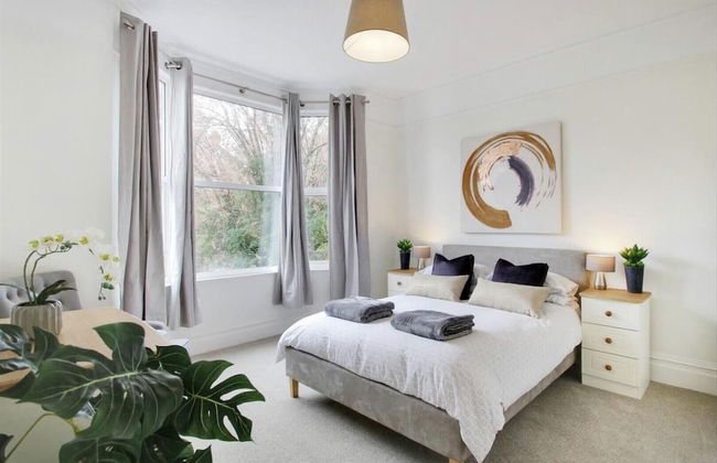 Stunning 2-bed Apartment in Tunbridge Wells - Foto 5