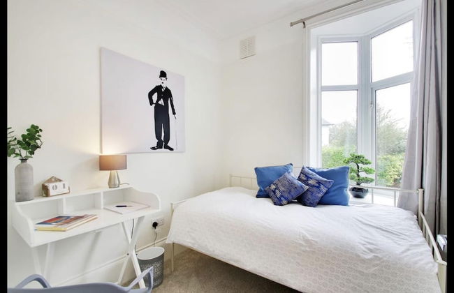Stunning 2-bed Apartment in Tunbridge Wells - Foto 4