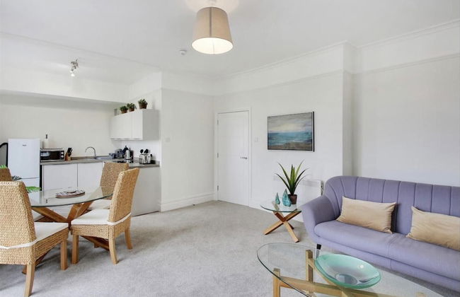 Stunning 2-bed Apartment in Tunbridge Wells - Foto 15