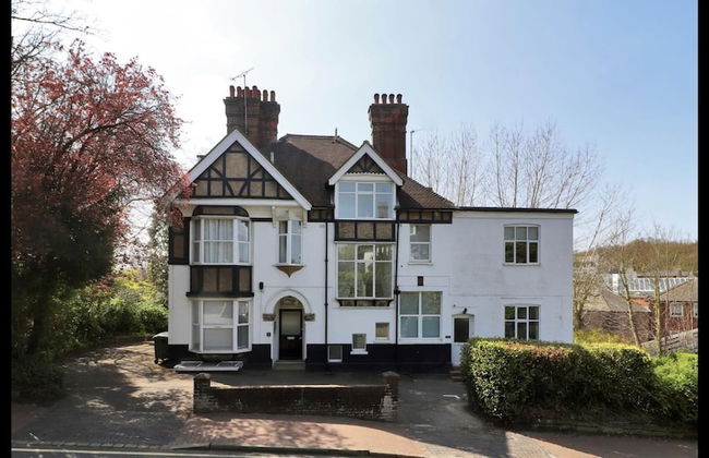 Stunning 2-bed Apartment in Tunbridge Wells - Foto 18