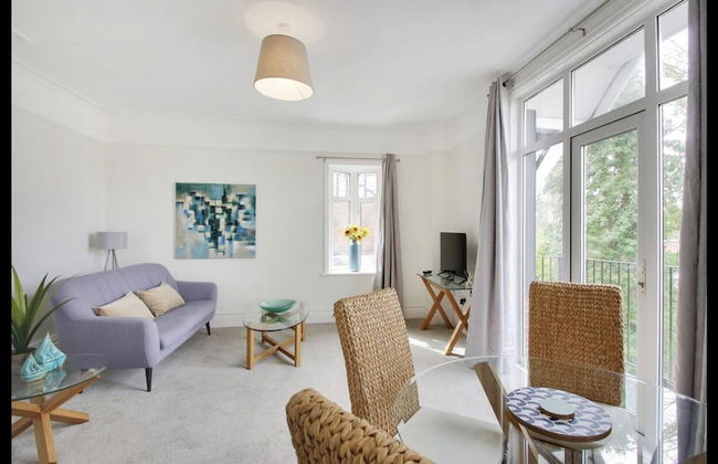 Stunning 2-bed Apartment in Tunbridge Wells - Foto 8