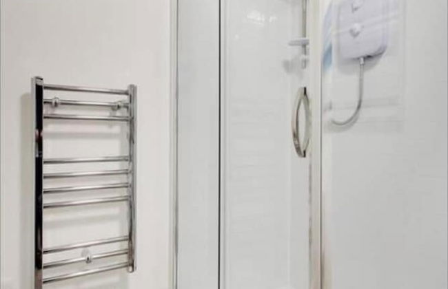Stunning 2-bed Apartment in Tunbridge Wells - Foto 11