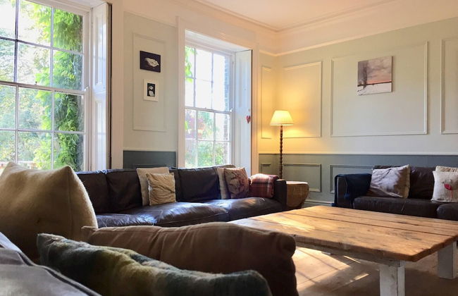 Manor House Moreton - Entire Holiday Home - Foto 12