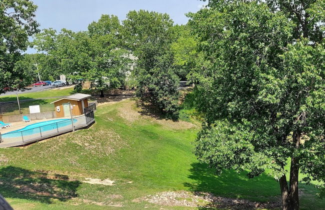 Westcreek Lodge @ Notch-vaulted Ceilings, 2 Pools, Private Lake, 1 Mile to Sdc! - Foto 7