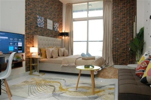 Foto 1 - Stunning Studio Apartment in Dubai City, UAE