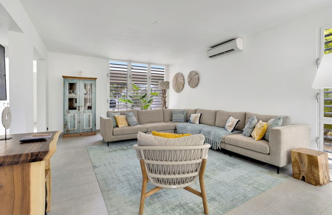 Delfins Residences - Photo 34