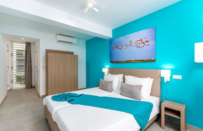 Delfins Residences - Photo 5