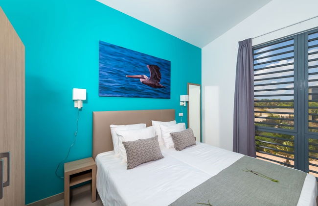 Delfins Residences - Photo 1