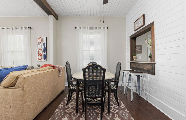 Uptown Cottage Manor - Foto 19