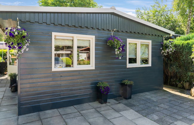 Lovely Wooden Chalet With Garden in Reutum - Foto 16