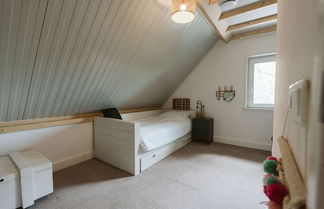 Photo 2 - Large, Elegantly Furnished Holiday Home With Lots of Privacy on a Family Park