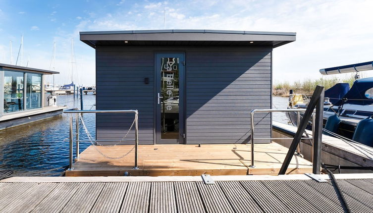 Foto 1 - Beautiful Houseboat in Marina of Volendam With Shared Pool