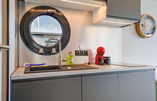 Beautiful Houseboat in Marina of Volendam - Foto 14