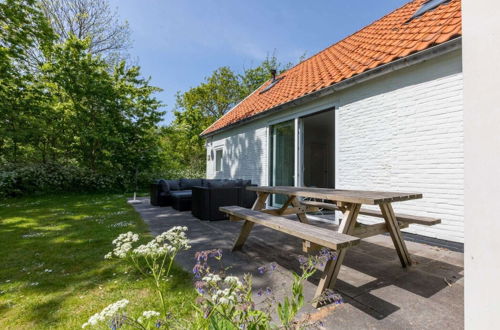 Foto 10 - Holiday Home in the Middle of the Wooded Dune Landscape Close to the Beach