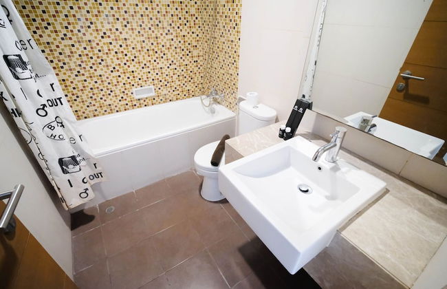 Spacious 3Br Apartment Connected To Cito Mall At Aryaduta Residence Surabaya - Foto 24