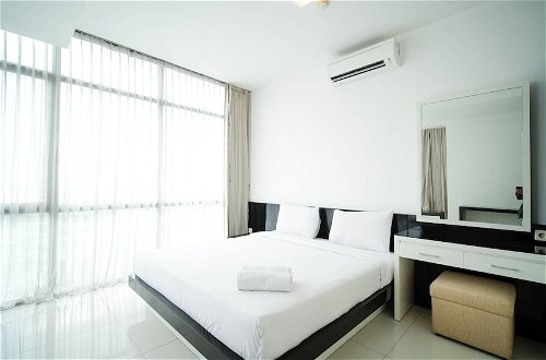 Foto 11 - Spacious 3Br Apartment Connected To Cito Mall At Aryaduta Residence Surabaya