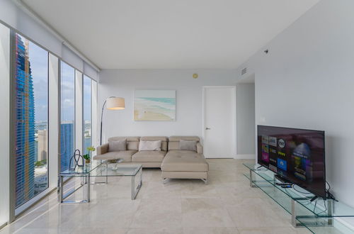 Photo 14 - Wonderful 2 Condo at Icon Brickell WPool