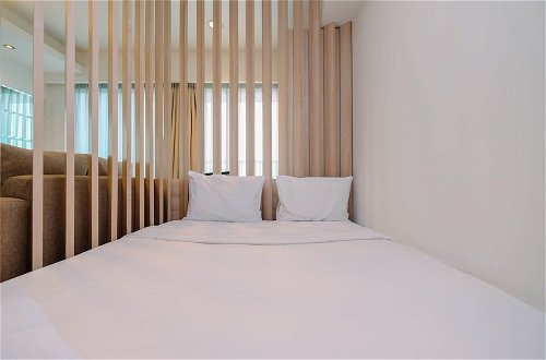 Photo 3 - Nice Living Studio At 8Th Floor Tamansari The Hive Apartment