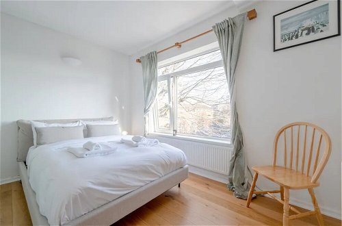Foto 6 - Peaceful 2 Bedroom Flat With Roof Terrace - Hackney