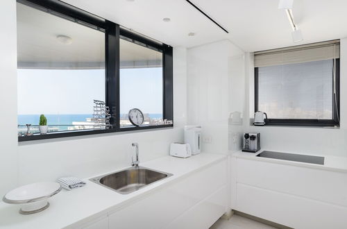 Photo 10 - Bat Yam Luxury with Terrace & Sea View