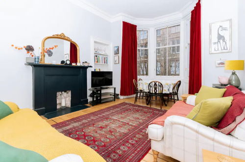 Photo 9 - Charming 2 Bedroom Flat in Stockbridge