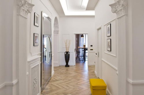 Foto 12 - Stylish Apartment in the Center of Naples