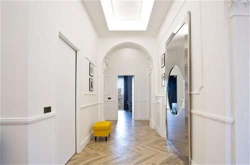 Foto 13 - Stylish Apartment in the Center of Naples