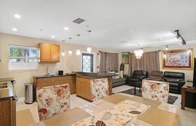Serenity Palm Perfect Stay for Groups! - Foto 13
