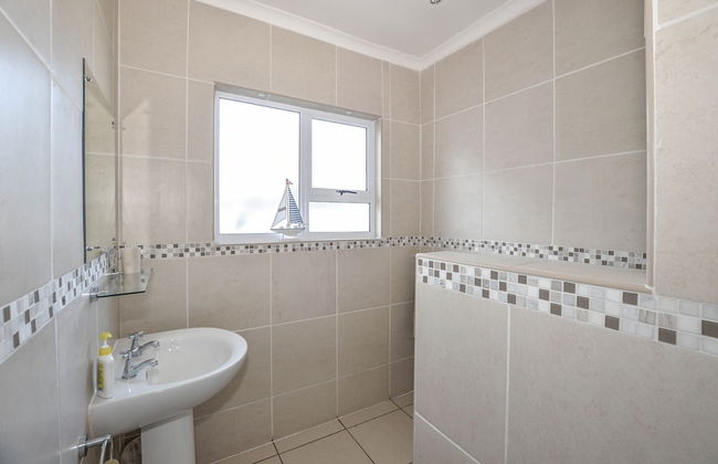 9 on Dolfyn - Photo 26