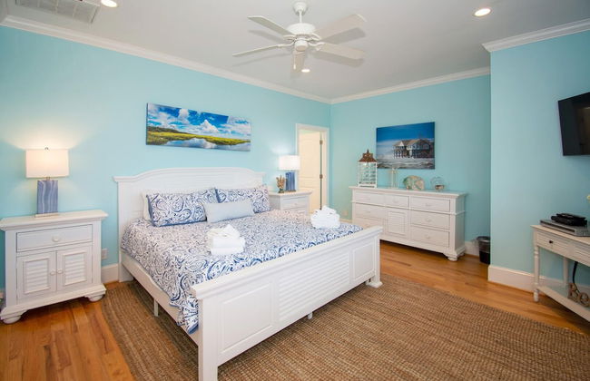 449 Tarpon Blvd - Photo 11