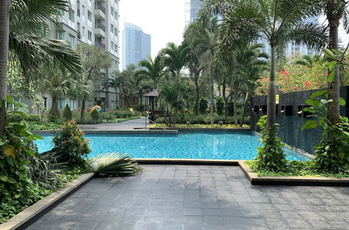 Foto 14 - Special 1Br Direct Pool Access At Thamrin Residence