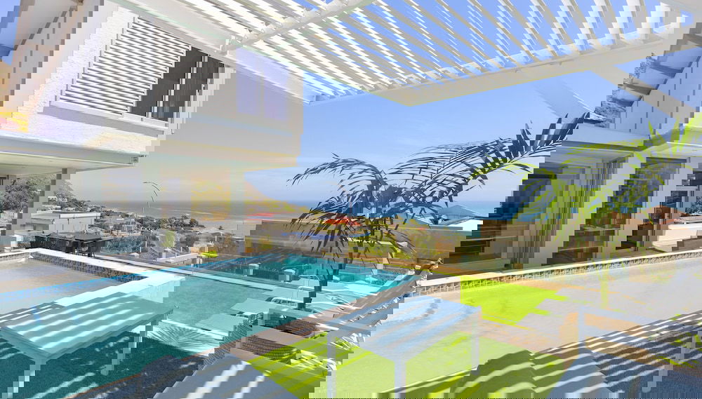 Primary image