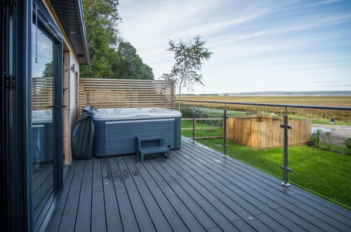 Photo 39 - The Rhossili Bay Secret - 1 Bed Cabin - Landimore