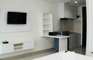 Photo 1 - Best Choice And Comfy Studio Apartment Eastern Green Lrt City