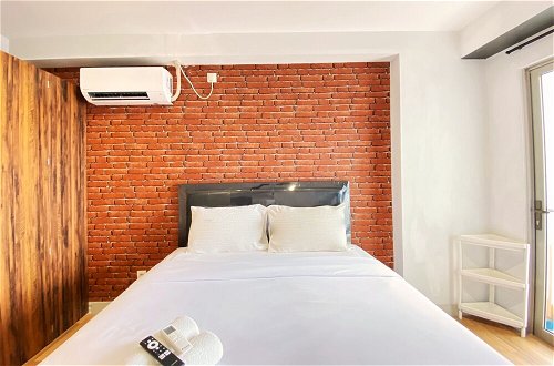 Photo 1 - Comfort Studio Room At Mekarwangi Square Cibaduyut Apartment