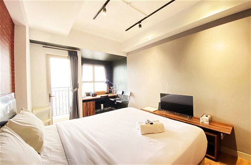 Photo 7 - Comfort Studio Room At Mekarwangi Square Cibaduyut Apartment