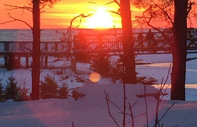 4 Bedroom Cottage On Manitoulin Island - Next to Sandy Beach! - Foto 31