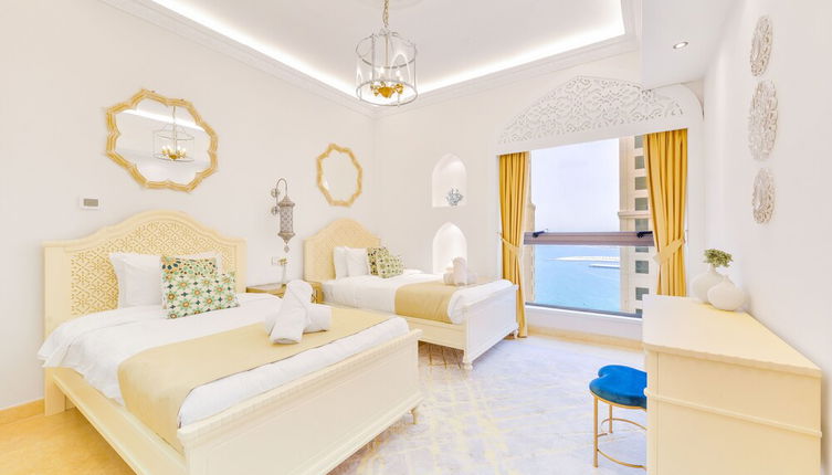 Photo 1 - Luxury JBR Palace! - Sea View - Free Beach Resorts Access