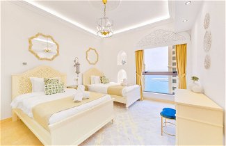 Photo 1 - Luxury JBR Palace! - Sea View - Free Beach Resorts Access