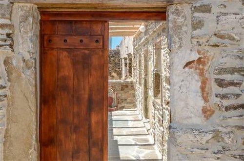 Photo 6 - Villa Anthemion Naxos With Outdoor Jacuzzi