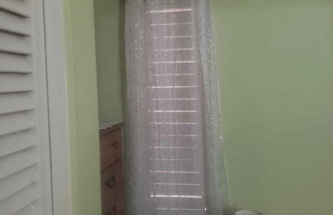 Finest Accommodation Renfrew Place - Photo 2