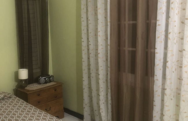 Finest Accommodation Renfrew Place - Photo 5