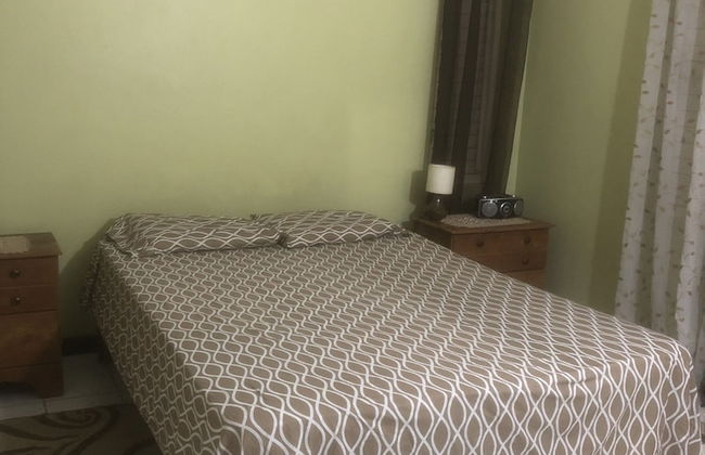 Finest Accommodation Renfrew Place - Photo 3