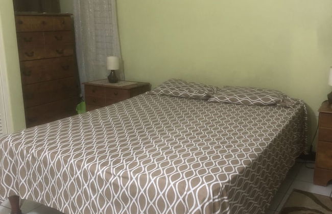 Finest Accommodation Renfrew Place - Photo 4